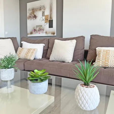 Lujo En La Playa. Parking Gratis شقة لقنت