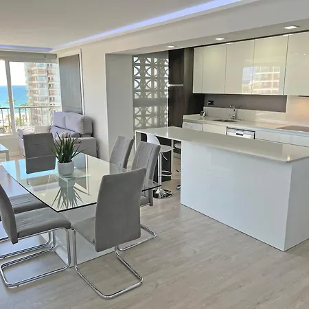 Lujo En La Playa. Parking Gratis لقنت