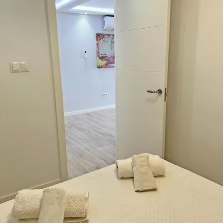 Lujo En La Playa. Parking Gratis لقنت