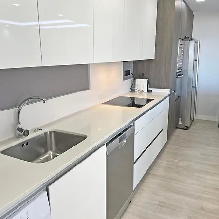 Lujo En La Playa. Parking Gratis