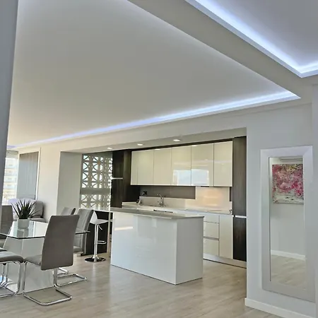 شقة Lujo En La Playa. Parking Gratis