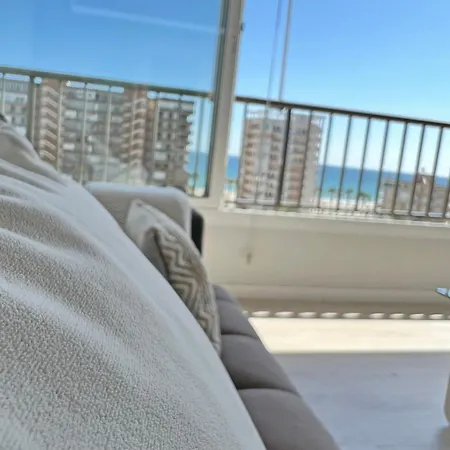 Lujo En La Playa. Parking Gratis شقة لقنت