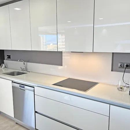 Lujo En La Playa. Parking Gratis