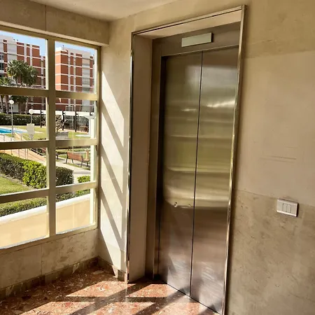 Lujo En La Playa. Parking Gratis Apartment *